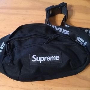 Supreme waist pack